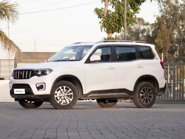 Used Mahindra Scorpio N Z6 Diesel AT 2WD 7 STR in Gurgaon