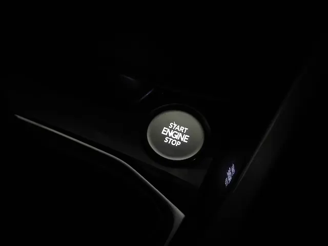 Used Volkswagen Taigun [2021-2023] Topline 1.0 TSI AT in Ahmedabad