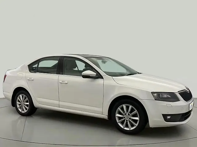 Used 2014 Skoda Octavia in Delhi