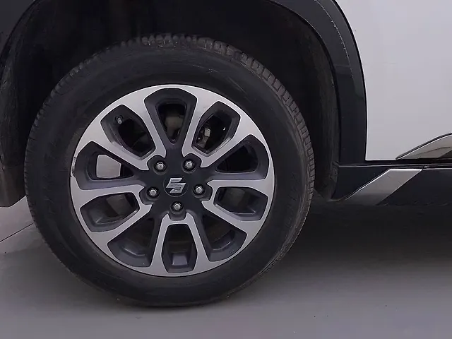 Used Maruti Suzuki Grand Vitara Alpha Plus Intelligent Hybrid eCVT Dual Tone [2022-2025] in Bangalore