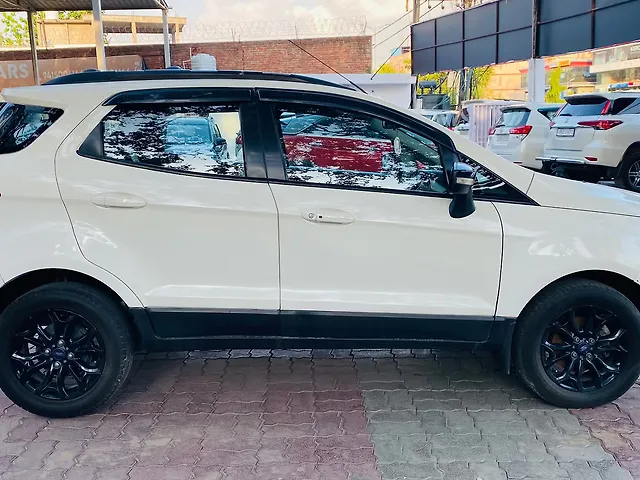 Used Ford EcoSport [2015-2017] Titanium 1.5L TDCi in Lucknow
