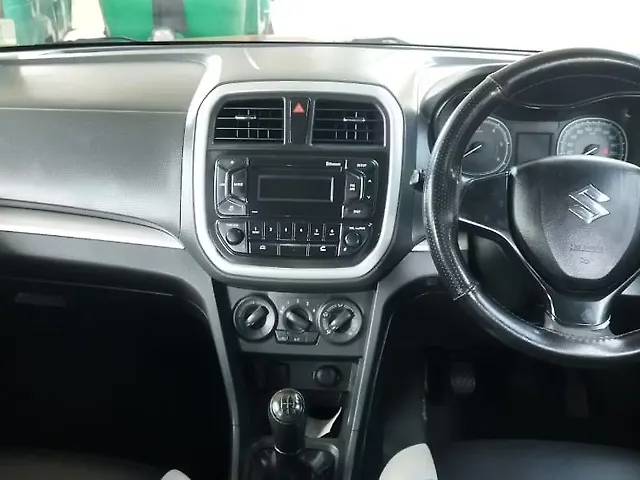 Used Maruti Suzuki Vitara Brezza [2016-2020] LDi in Ahmedabad