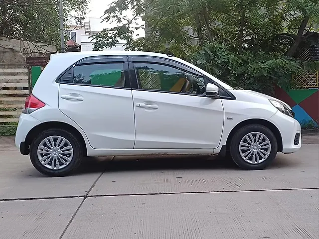 Used Honda Brio S (O)MT in Indore