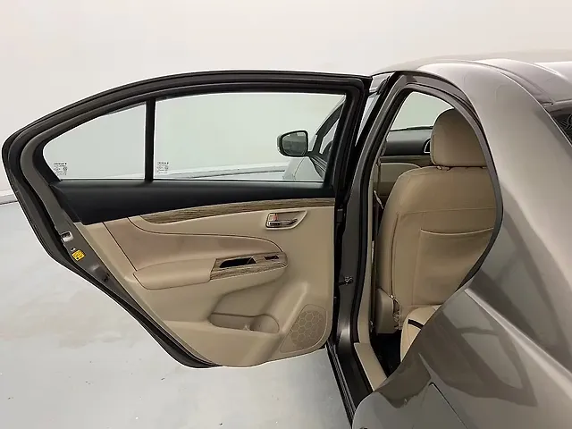 Used Maruti Suzuki Ciaz Delta Hybrid 1.5 AT [2018-2020] in Lucknow