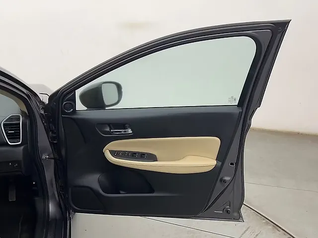 Used Honda City 4th Generation ZX CVT Petrol [2017-2019] in Mumbai