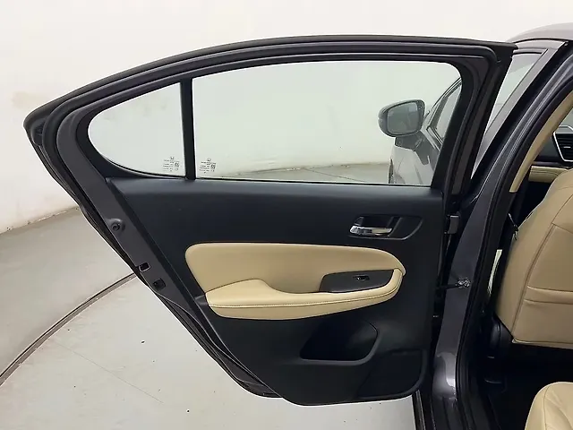 Used Honda City 4th Generation ZX CVT Petrol [2017-2019] in Mumbai