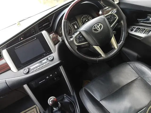 Used Toyota Innova Crysta [2016-2020] 2.4 ZX 7 STR [2016-2020] in Hyderabad