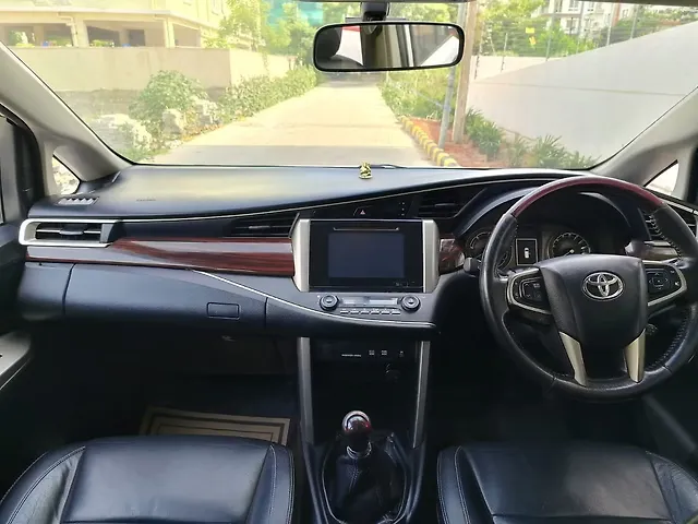 Used Toyota Innova Crysta [2016-2020] 2.4 ZX 7 STR [2016-2020] in Hyderabad