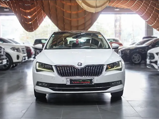 Used 2016 Skoda Superb in Hyderabad