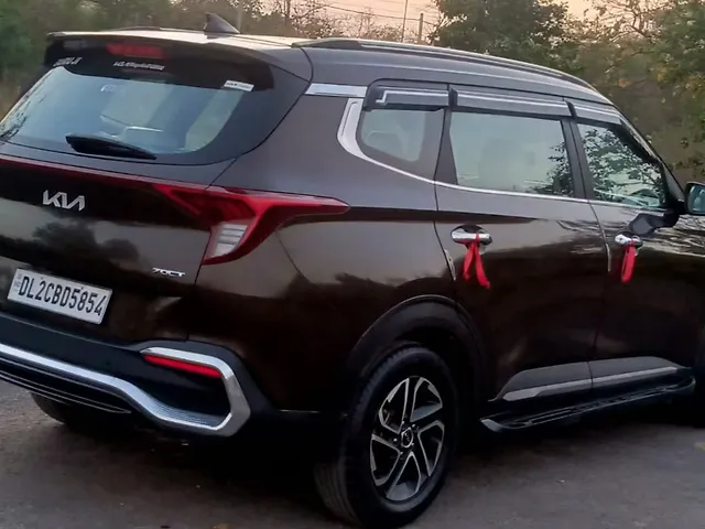 Used Kia Carens [2022-2023] Luxury Plus 1.4 Petrol DCT 7 STR in Delhi
