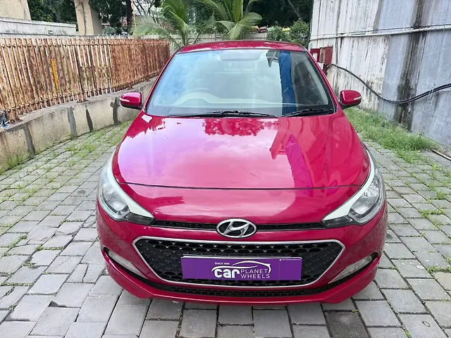 Used 2015 Hyundai Elite i20 in Thane