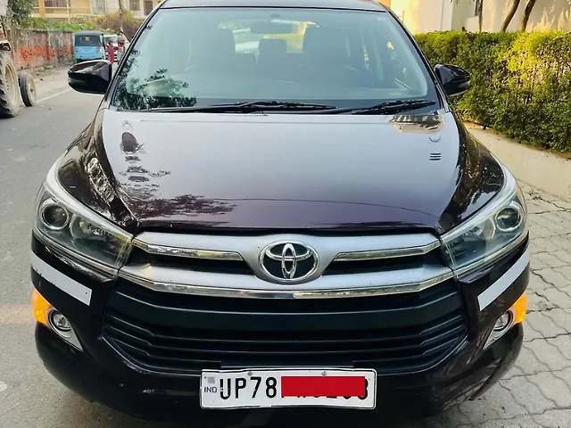 Used 2019 Toyota Innova Crysta in Kanpur