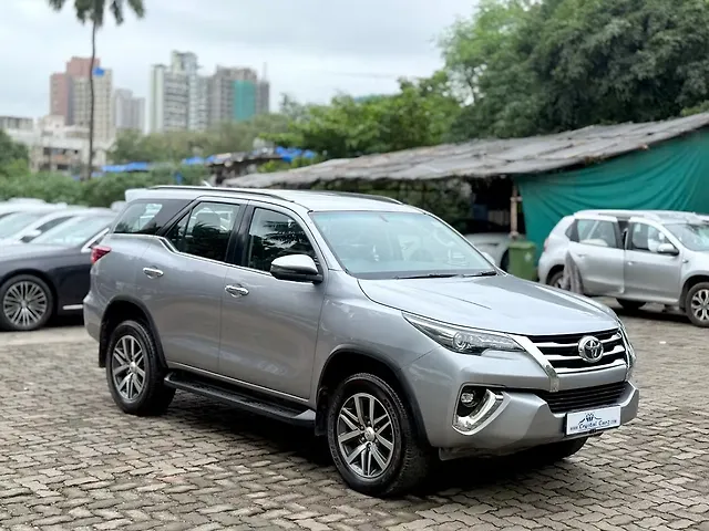 Used Toyota Fortuner [2016-2021] 2.8 4x4 AT in Mumbai