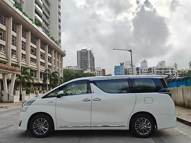 Used Toyota Vellfire [2020-2023] Hybrid in Mumbai