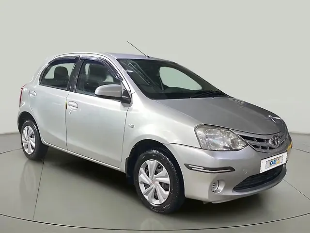 Used 2014 Toyota Etios Liva in Kolkata