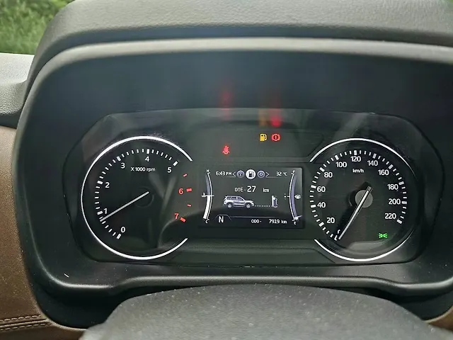 Used Mahindra Scorpio N Z4 Petrol MT 7 STR [2022] in Delhi