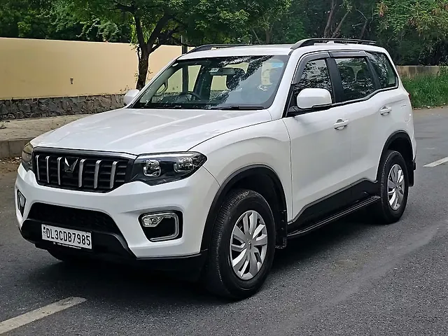 Used Mahindra Scorpio N Z4 Petrol MT 7 STR [2022] in Delhi