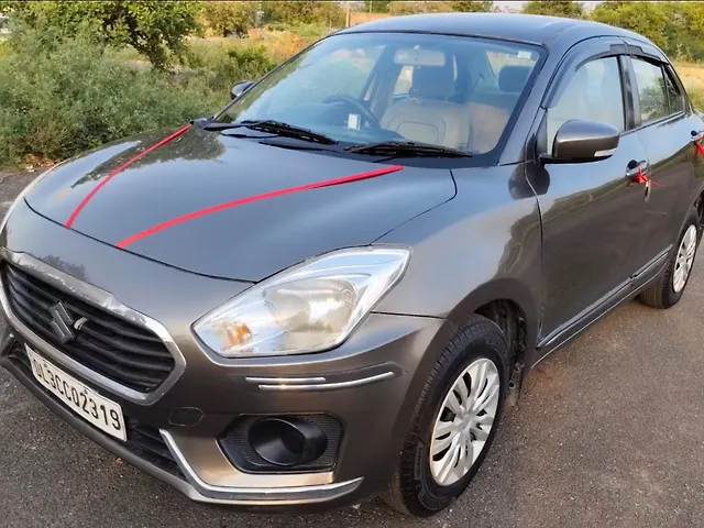Used Maruti Suzuki Dzire [2017-2020] VXi AMT in Delhi