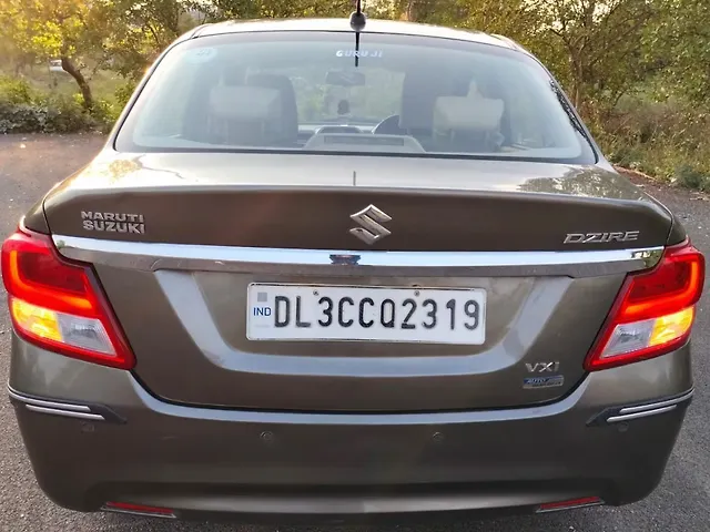 Used Maruti Suzuki Dzire [2017-2020] VXi AMT in Delhi