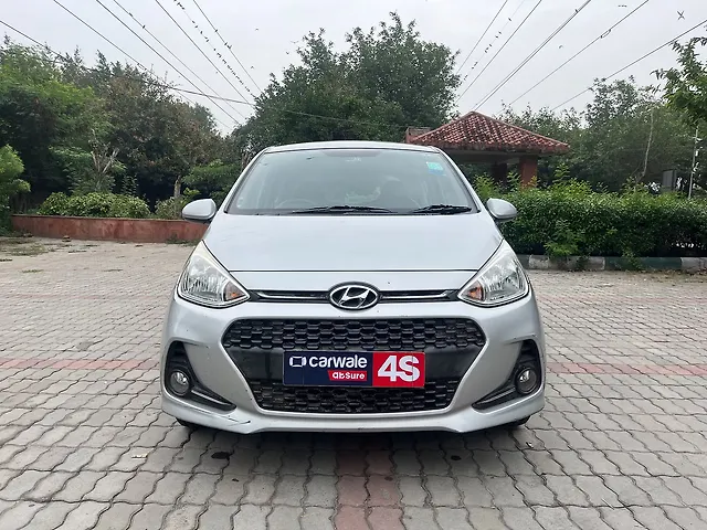 Used 2017 Hyundai Grand i10 in Delhi