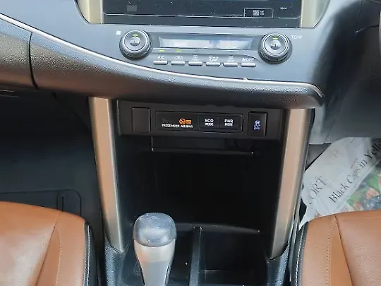 Used Toyota Innova Crysta [2016-2020] 2.8 ZX AT 7 STR [2016-2020] in Mumbai