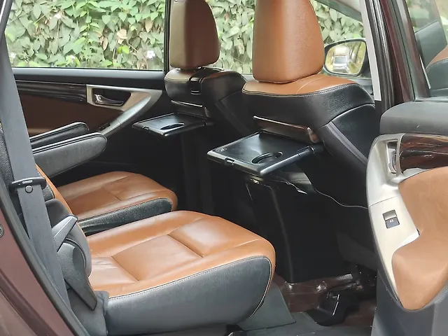 Used Toyota Innova Crysta [2016-2020] 2.8 ZX AT 7 STR [2016-2020] in Mumbai