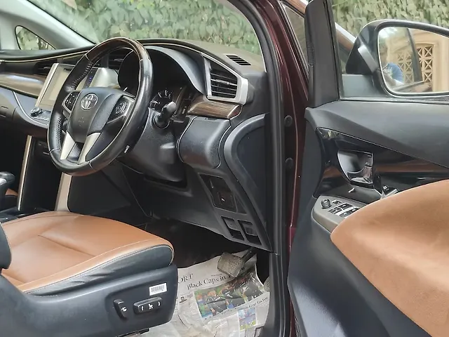 Used Toyota Innova Crysta [2016-2020] 2.8 ZX AT 7 STR [2016-2020] in Mumbai