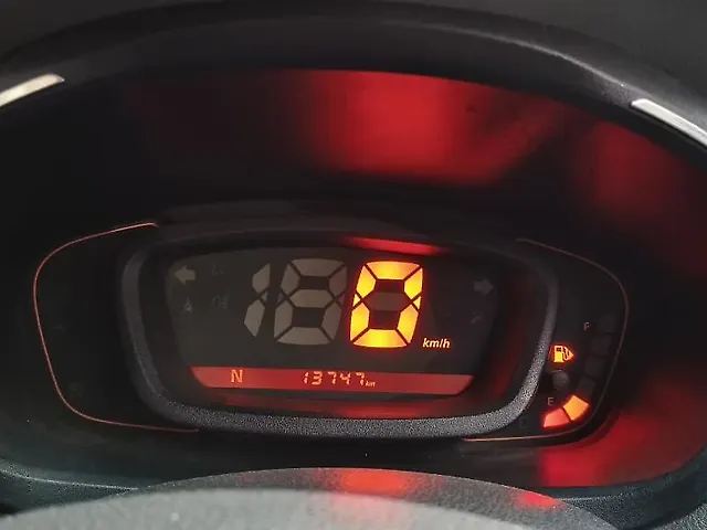 Used Renault Kwid [2015-2019] 1.0 RXT [2016-2019] in Kanpur