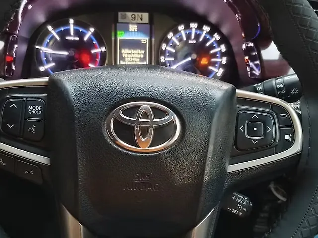 Used Toyota Innova Crysta [2016-2020] 2.4 VX 7 STR [2016-2020] in Kanpur