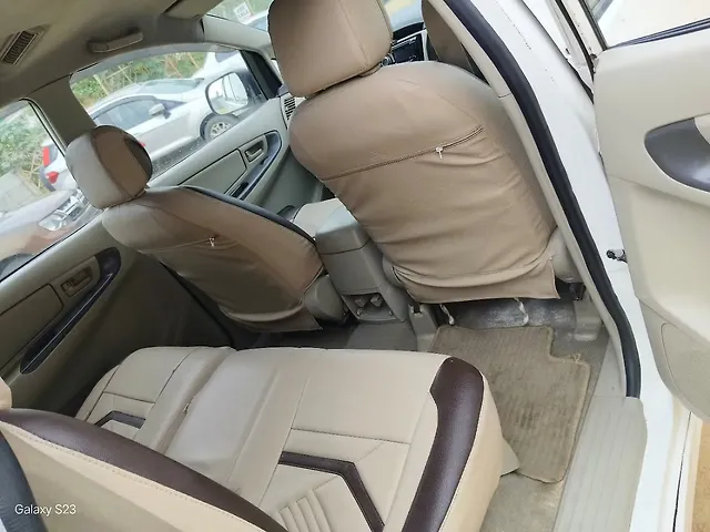 Used Toyota Innova [2009-2012] 2.0 GX 8 STR in Barabanki