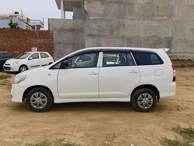 Used Toyota Innova [2009-2012] 2.0 GX 8 STR in Barabanki