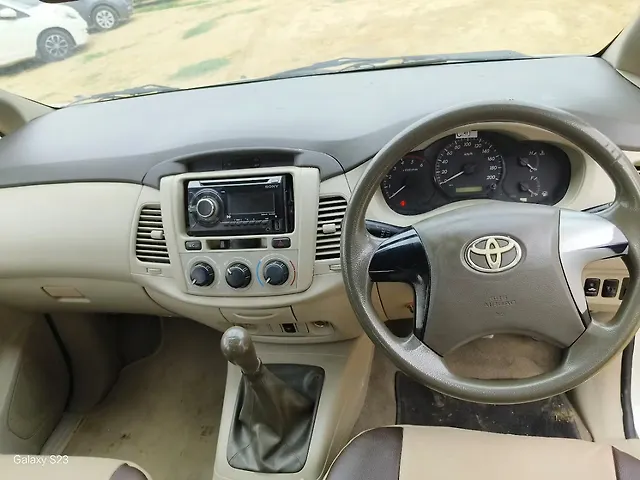 Used Toyota Innova [2009-2012] 2.0 GX 8 STR in Barabanki