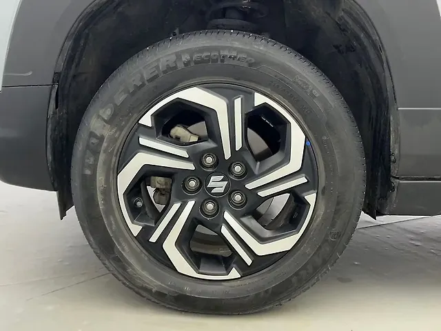 Used Maruti Suzuki Brezza ZXi Plus AT in Ahmedabad
