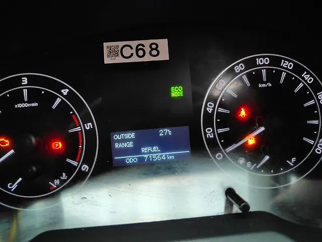 Used Toyota Innova Crysta [2016-2020] 2.4 G 8 STR [2016-2017] in Bhubaneswar