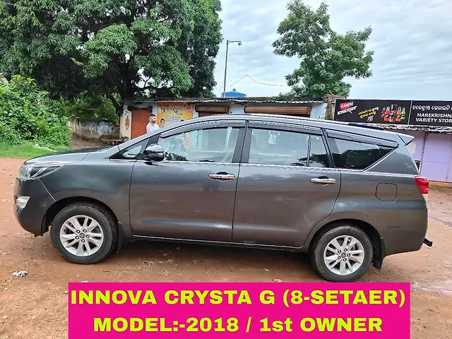 Used Toyota Innova Crysta [2016-2020] 2.4 G 8 STR [2016-2017] in Bhubaneswar