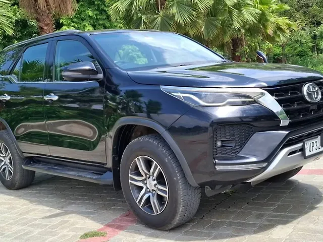 Used Toyota Fortuner 4X2 MT 2.8 Diesel in Lucknow