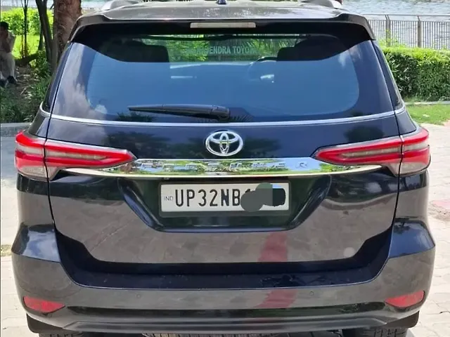 Used Toyota Fortuner 4X2 MT 2.8 Diesel in Lucknow