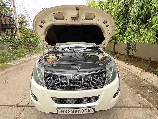 Used Mahindra XUV500 [2015-2018] W6 in Faridabad