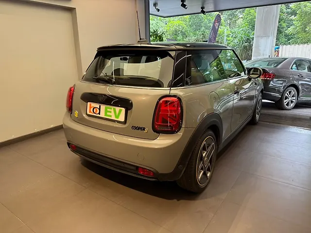 Used MINI Cooper SE 3-Door in Mumbai