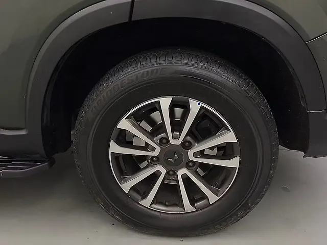 Used Mahindra Scorpio N Z8 L Diesel MT 4WD 7 STR [2022] in Ghaziabad