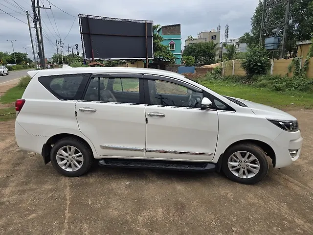 Used Toyota Innova Crysta VX 8 STR in Bhubaneswar