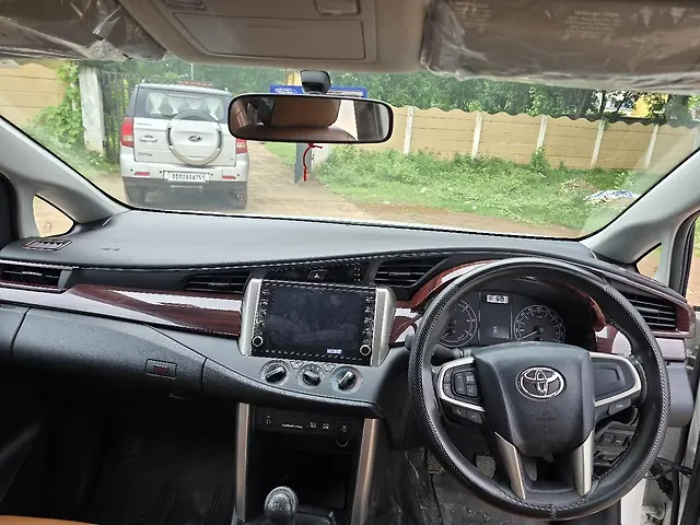 Used Toyota Innova Crysta VX 8 STR in Bhubaneswar