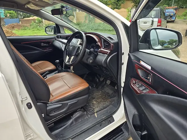 Used Toyota Innova Crysta VX 8 STR in Bhubaneswar