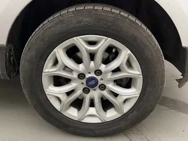 Used Ford EcoSport Titanium 1.5L TDCi [2019-2020] in Hyderabad