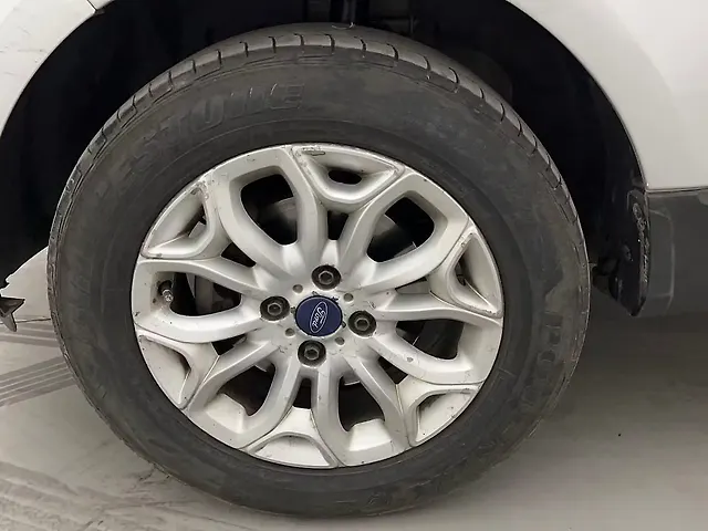Used Ford EcoSport Titanium 1.5L TDCi [2019-2020] in Hyderabad