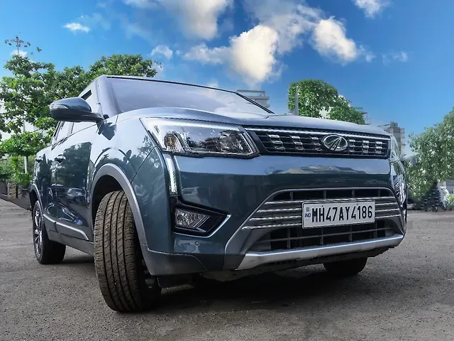 Used Mahindra XUV300 [2019-2024] W8 (O) 1.5 Diesel AMT in Mumbai