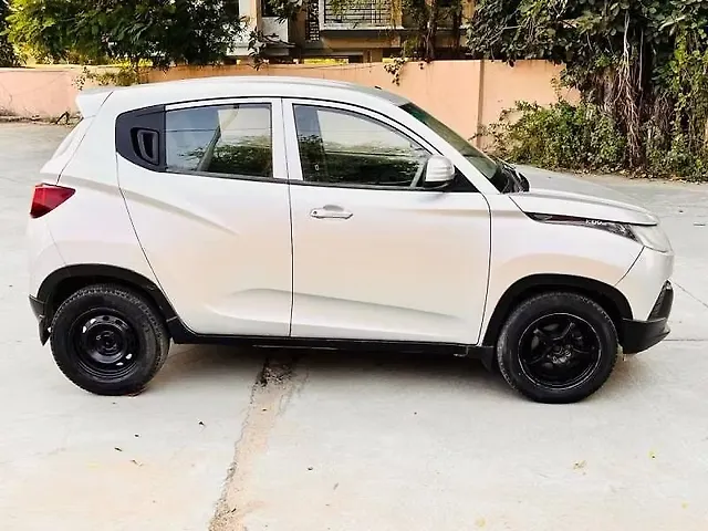 Used Mahindra KUV100 [2016-2017] K6+ D 6 STR [2016-2017] in Vadodara