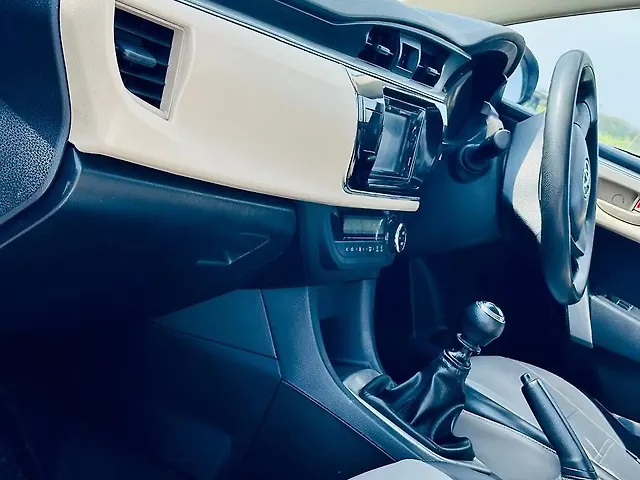Used Toyota Corolla Altis [2014-2017] J in Mohali