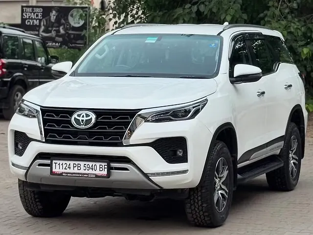 Used Toyota Fortuner 4X2 AT 2.8 Diesel in Jalandhar