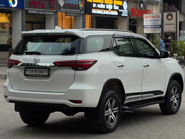 Used Toyota Fortuner 4X2 AT 2.8 Diesel in Jalandhar